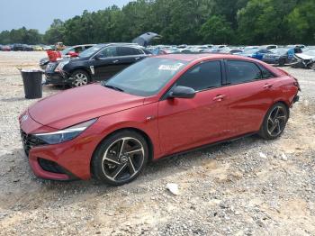  Salvage Hyundai ELANTRA