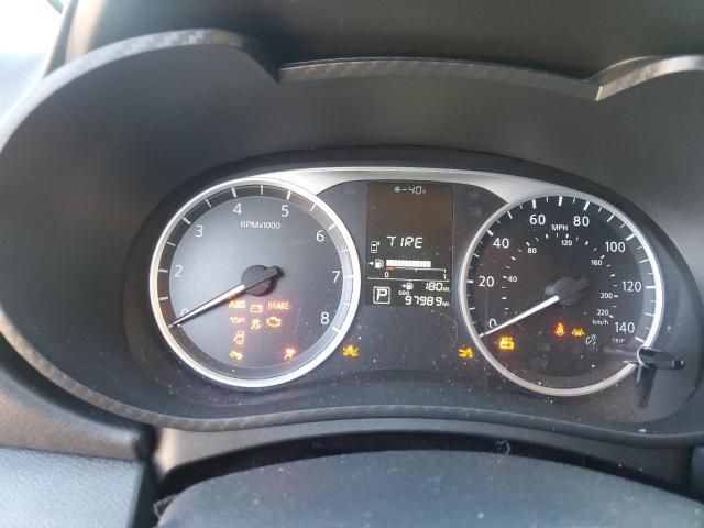 Nissan Versa S Image 6