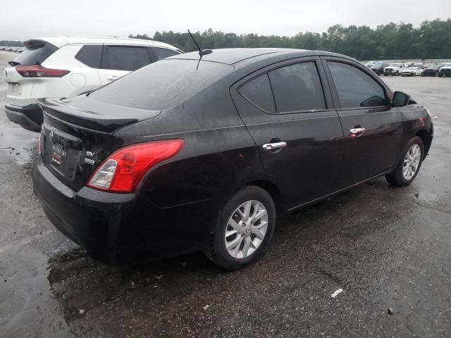 Nissan Versa S Image 2