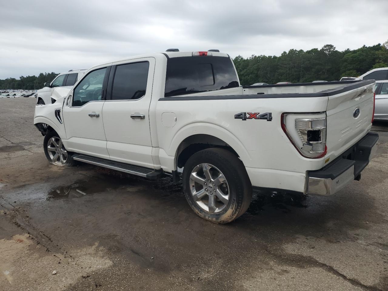 Ford F-150 Supercrew Image 2