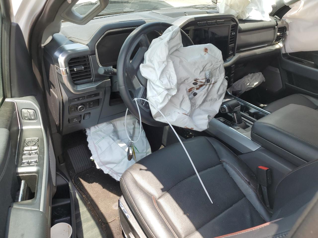 Ford F-150 Supercrew Image 10