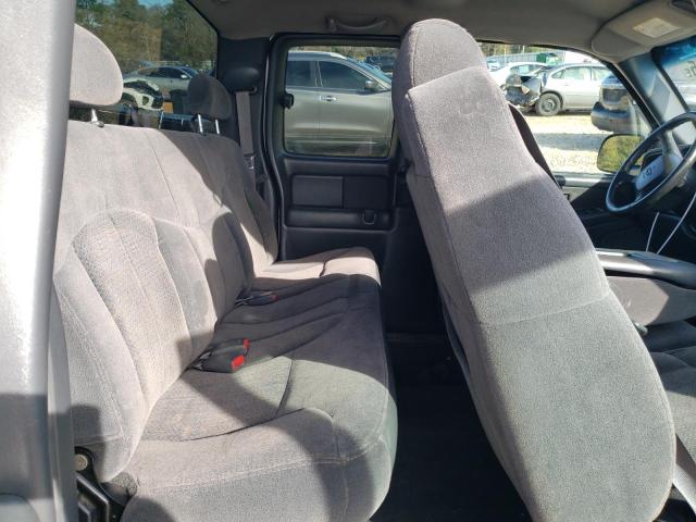 Chevrolet Silverado 2500 K2500 Heavy Duty Image 7