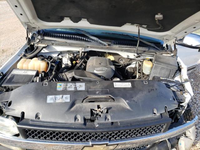 Chevrolet Silverado 2500 K2500 Heavy Duty Image 13