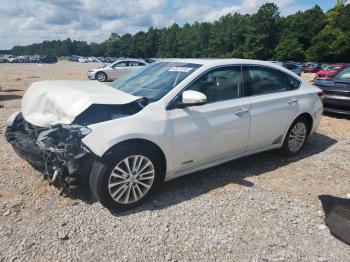  Salvage Toyota Avalon