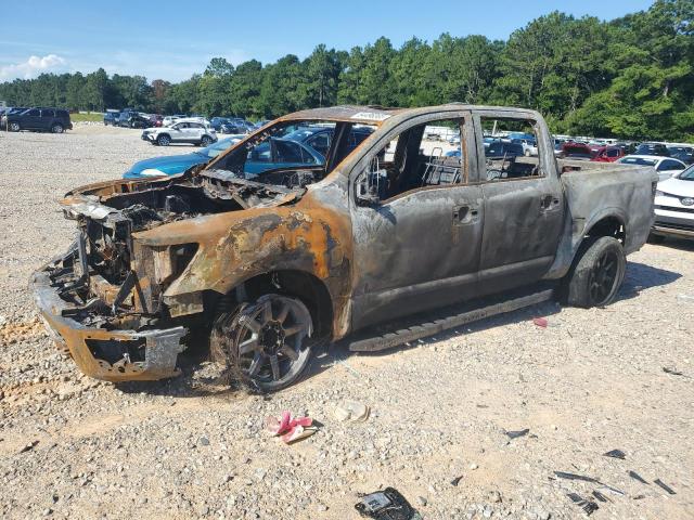  Salvage Nissan Titan