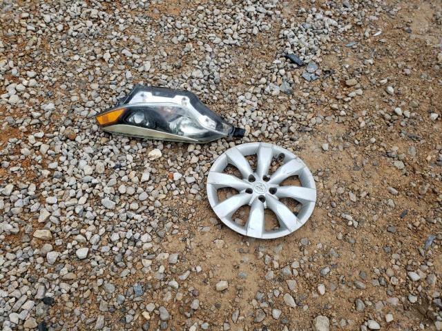 Toyota Corolla L Image 11