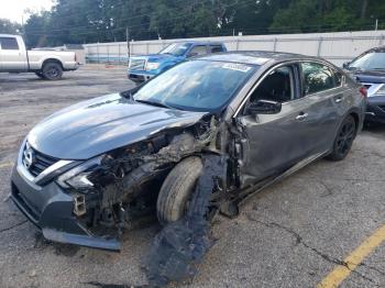  Salvage Nissan Altima