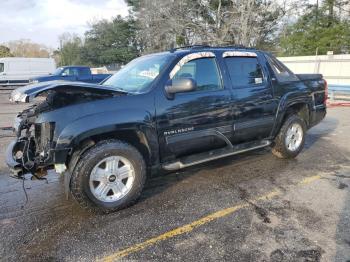  Salvage Chevrolet Avalanche