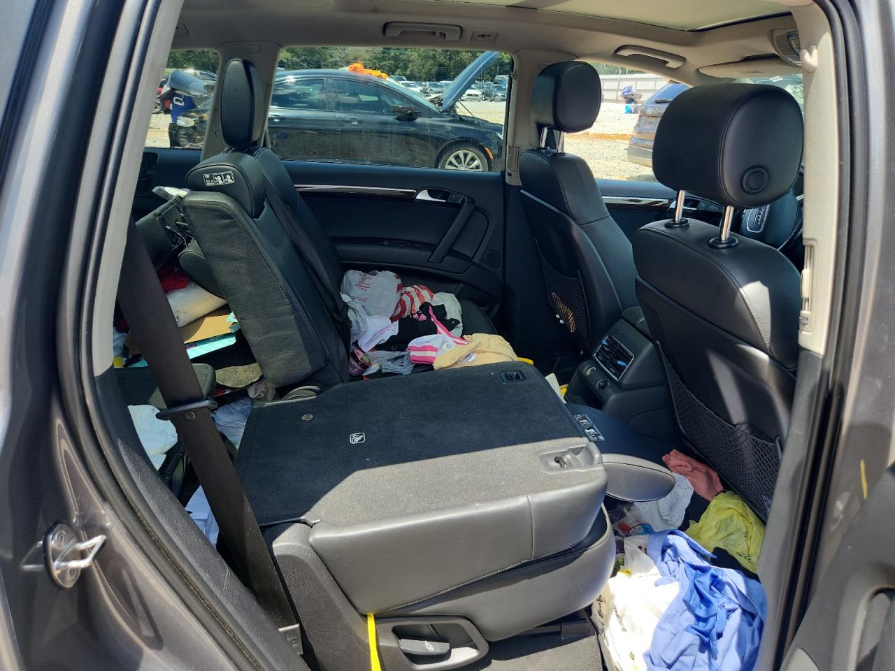 Audi Q7 Premium Plus Image 8