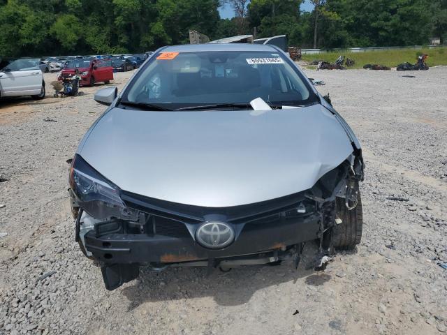 Toyota Corolla L Image 10