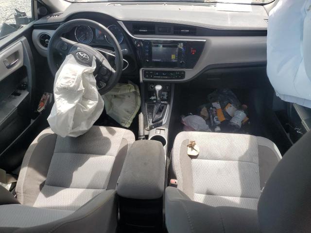 Toyota Corolla L Image 11