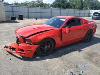  Salvage Ford Mustang