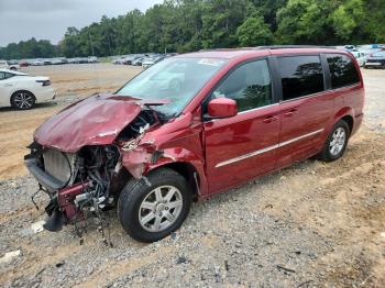  Salvage Chrysler Minivan