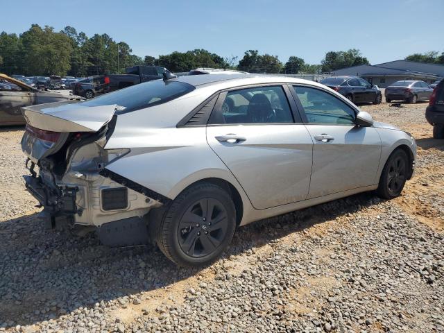 Hyundai ELANTRA Sel Image 3