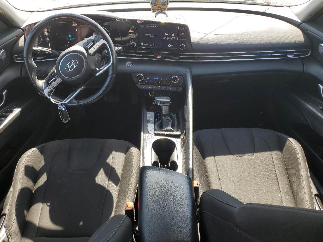 Hyundai ELANTRA Sel Image 13