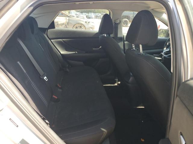 Hyundai ELANTRA Sel Image 10