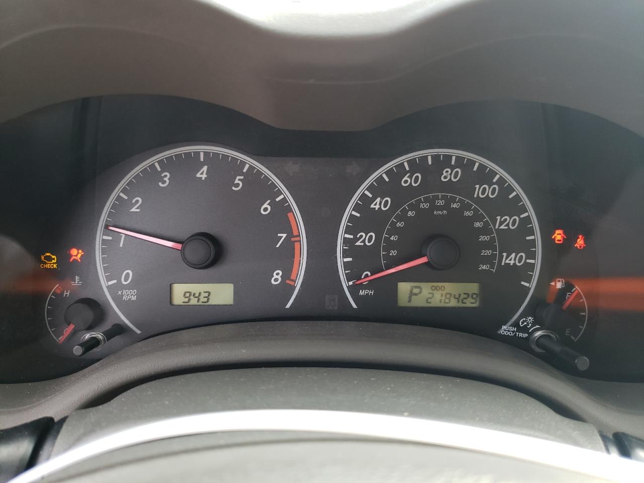 Toyota Corolla Base Image 6