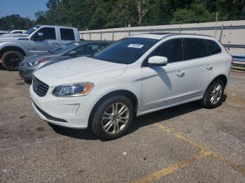  Salvage Volvo XC60