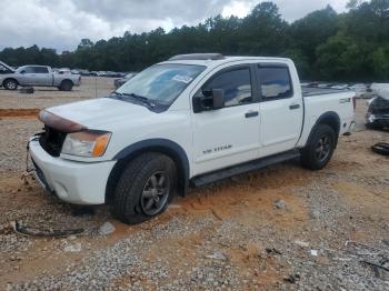  Salvage Nissan Titan