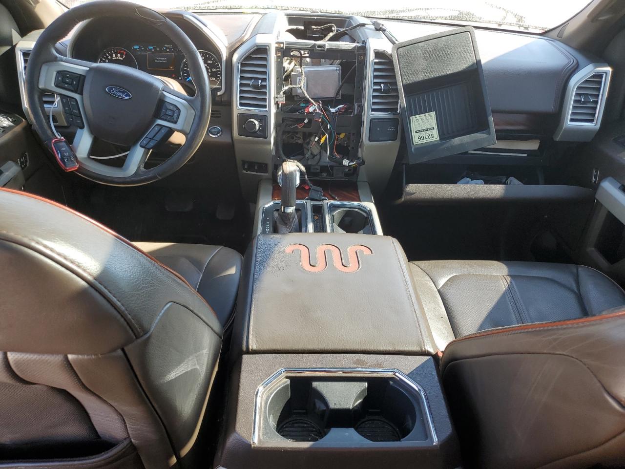 Ford F-150 Supercrew Image 4