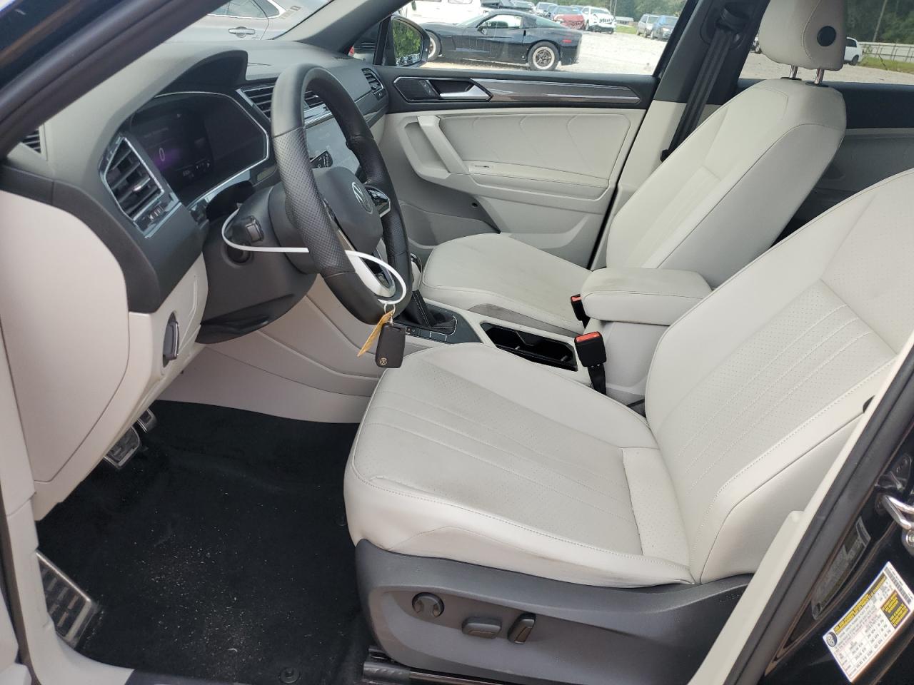 Volkswagen Tiguan Se R-line Black Image 5