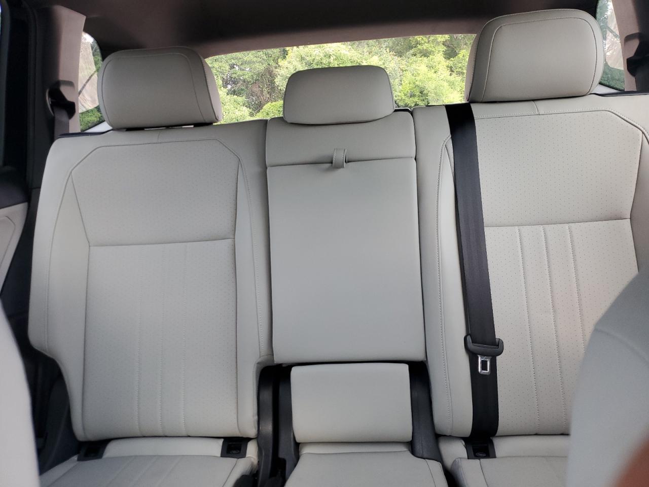 Volkswagen Tiguan Se R-line Black Image 12