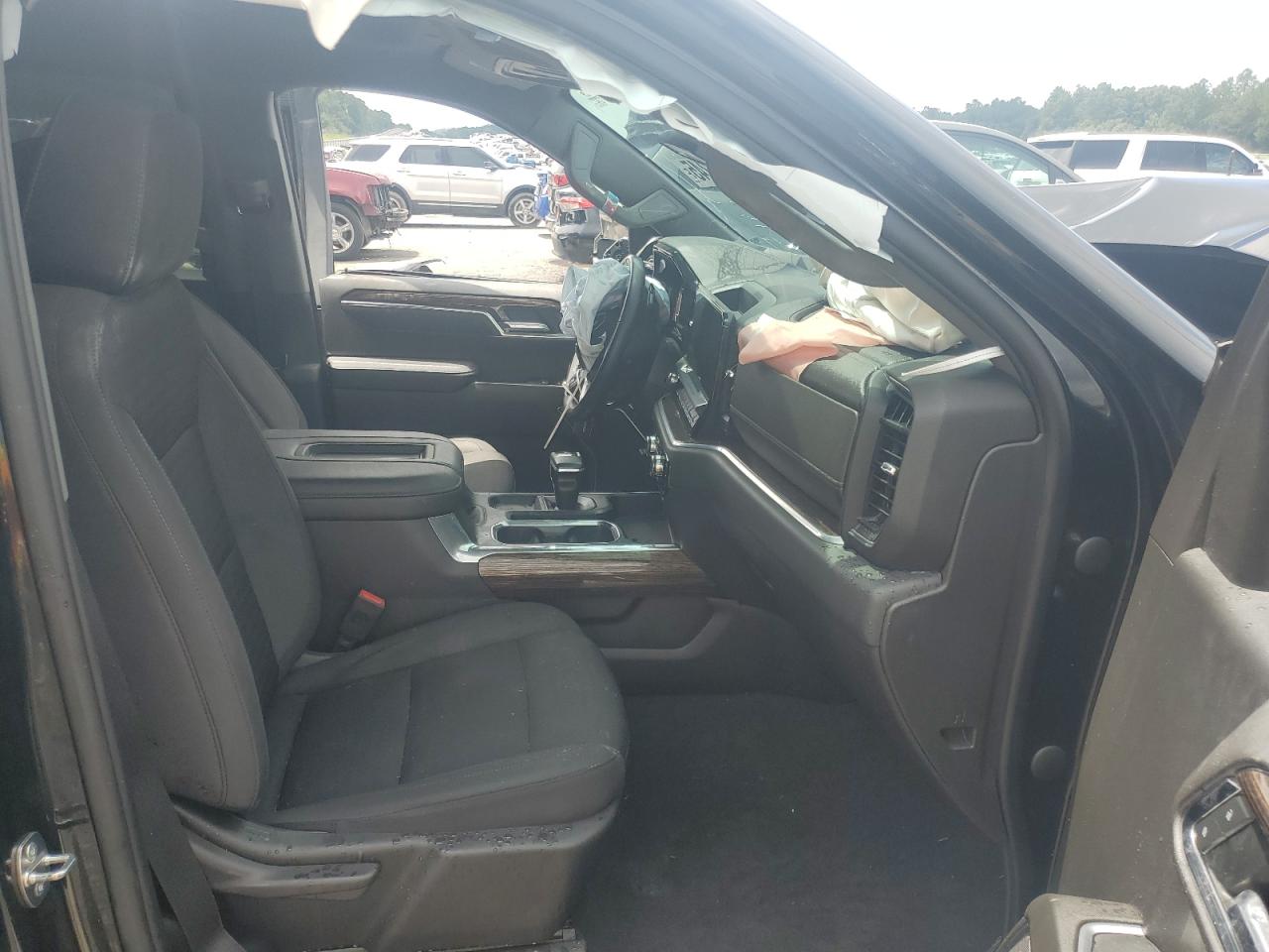 GMC Sierra K1500 Elevation Image 10