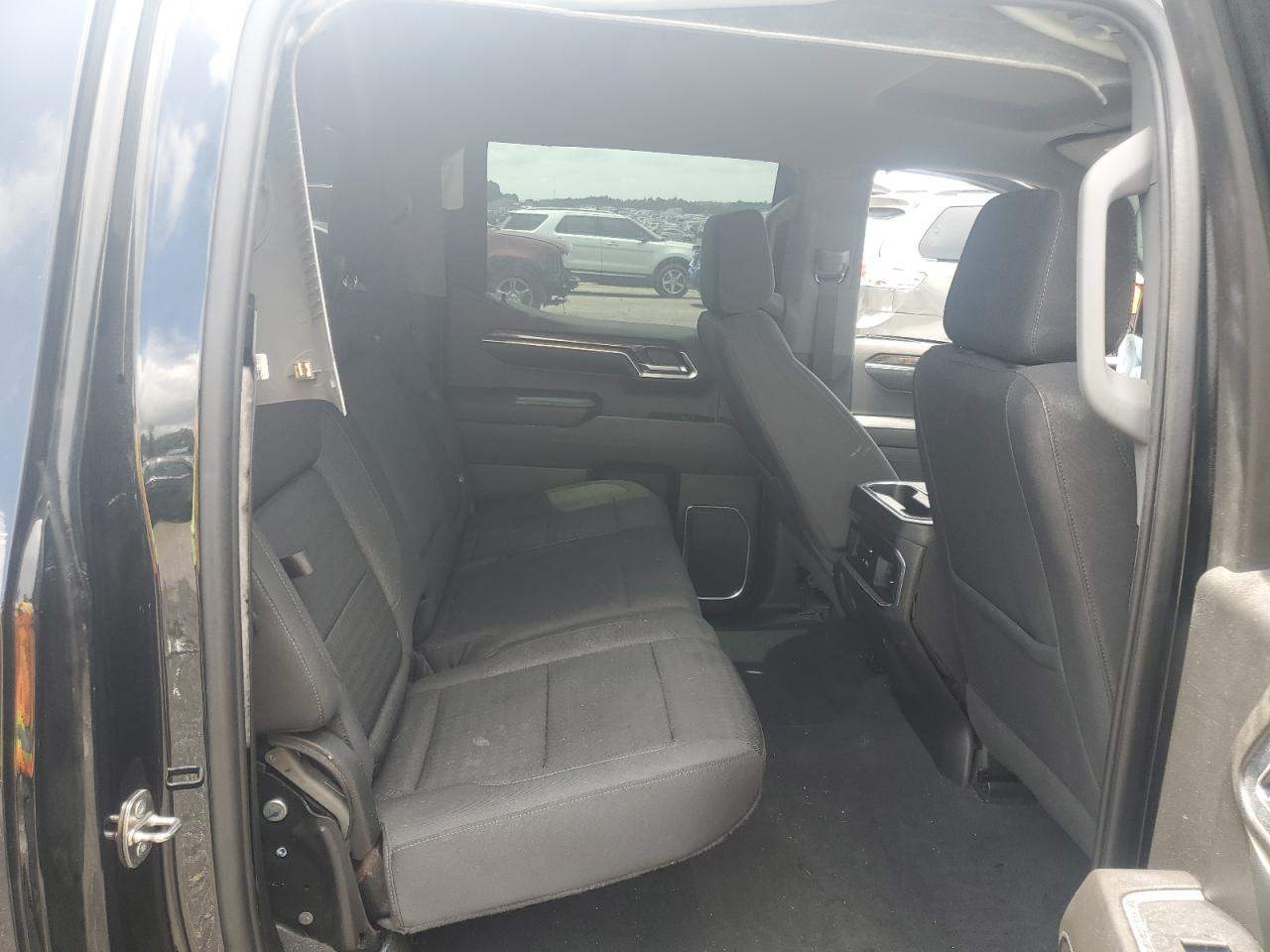 GMC Sierra K1500 Elevation Image 9