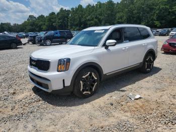  Salvage Kia Telluride