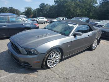  Salvage Ford Mustang