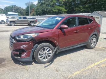  Salvage Hyundai TUCSON