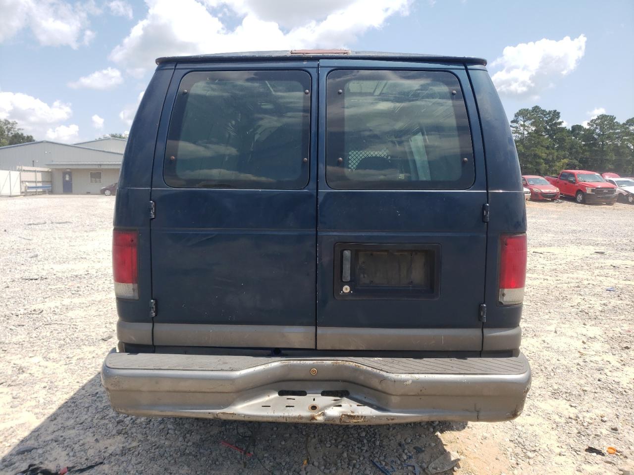 Ford Econoline E250 Van E250 Van Image 3