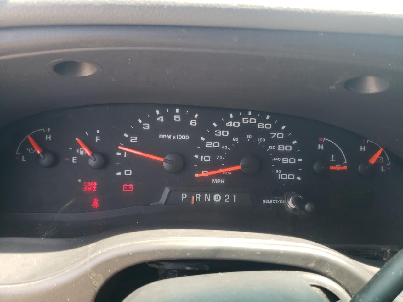 Ford Econoline E250 Van E250 Van Image 4