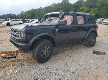  Salvage Ford Bronco
