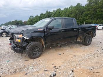  Salvage Chevrolet Silverado K1500 Trail Bos