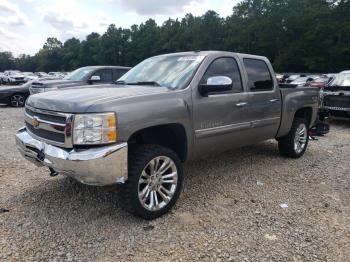  Salvage Chevrolet Silverado K1500 Lt