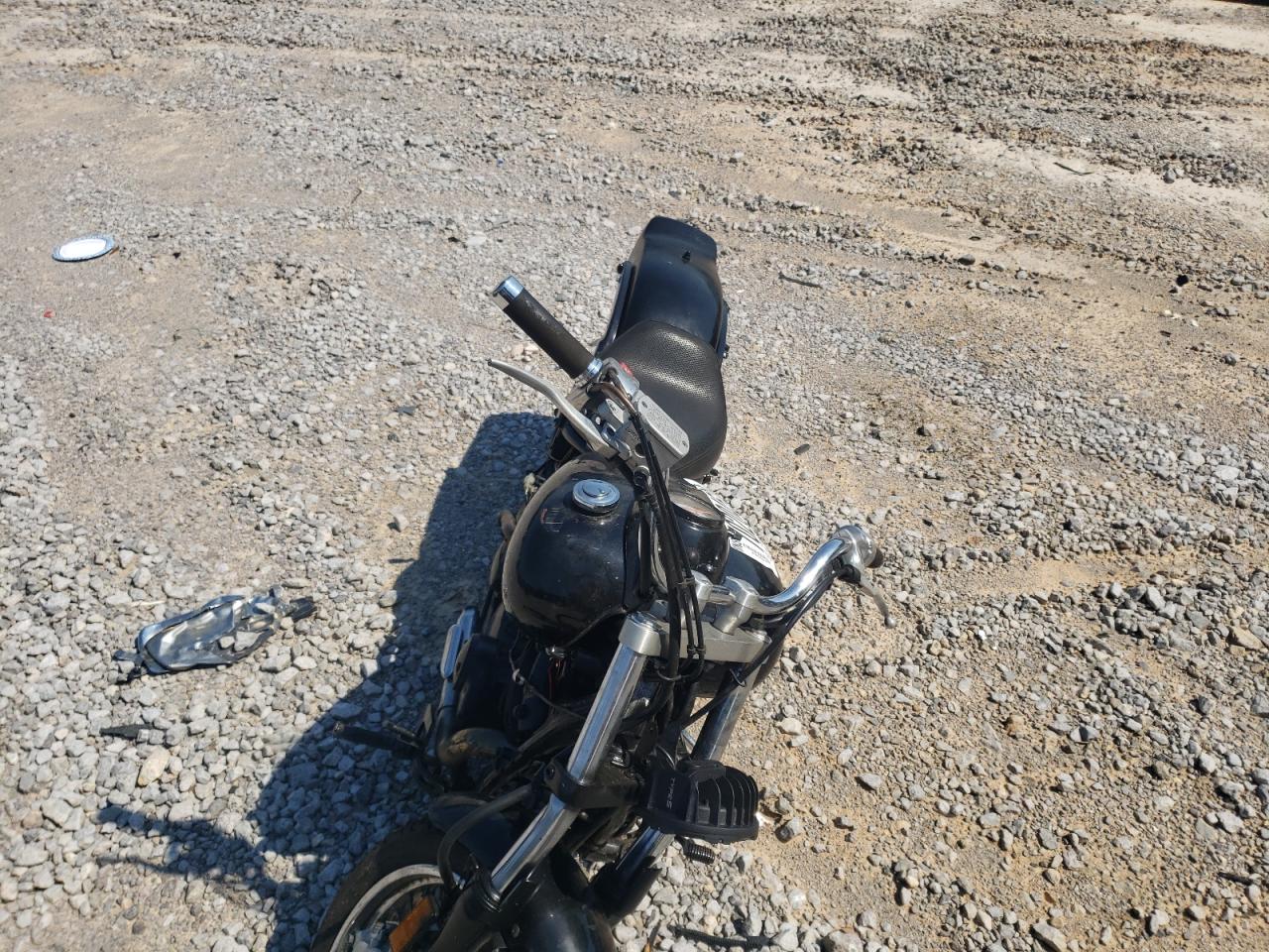 Yamaha Vstar 650 Image 5