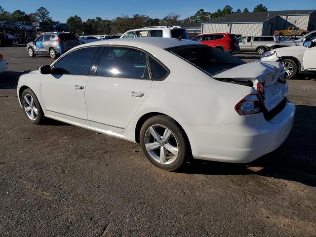 Volkswagen Passat S Image 8