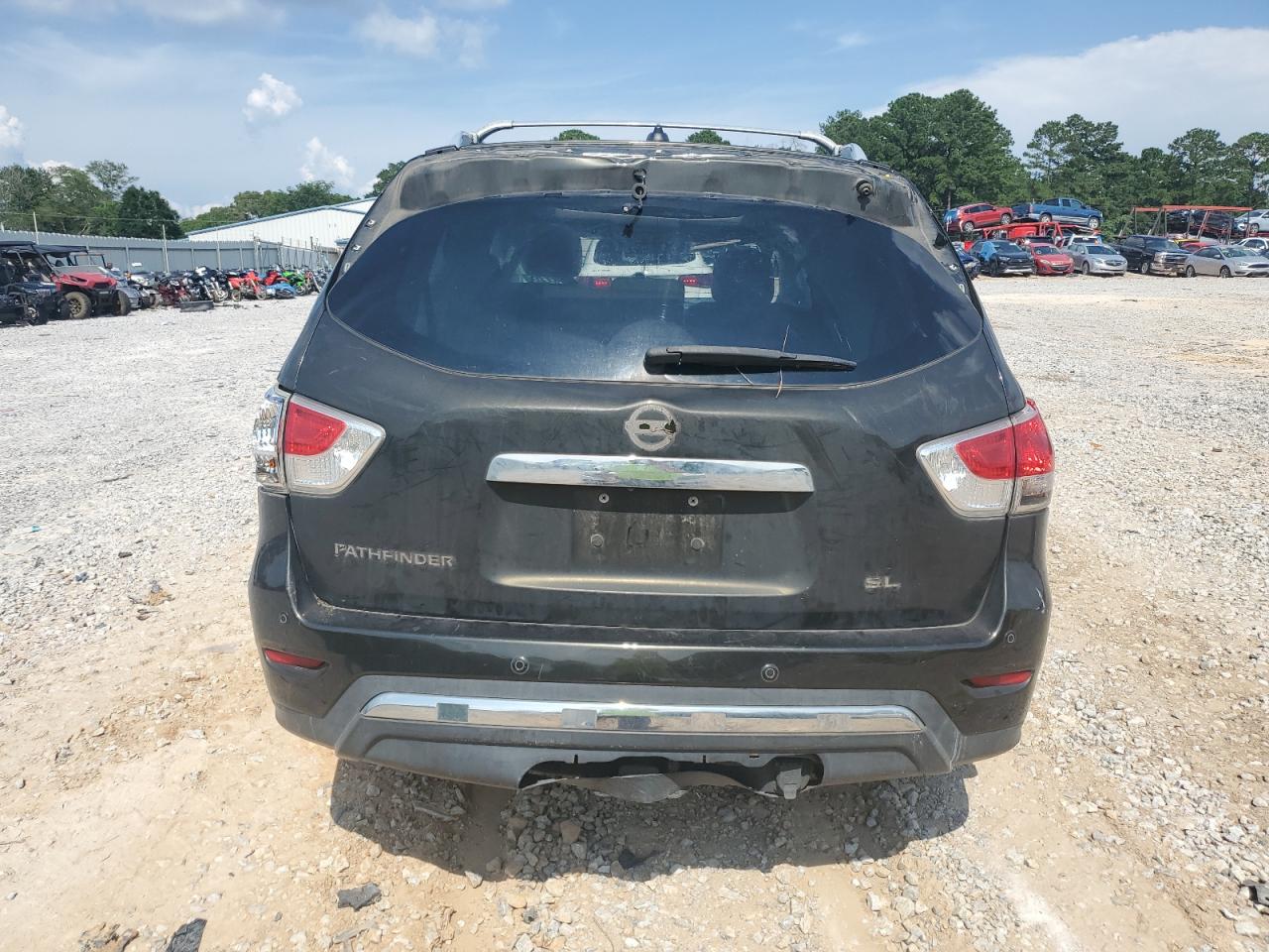 Nissan Pathfinder S Image 10