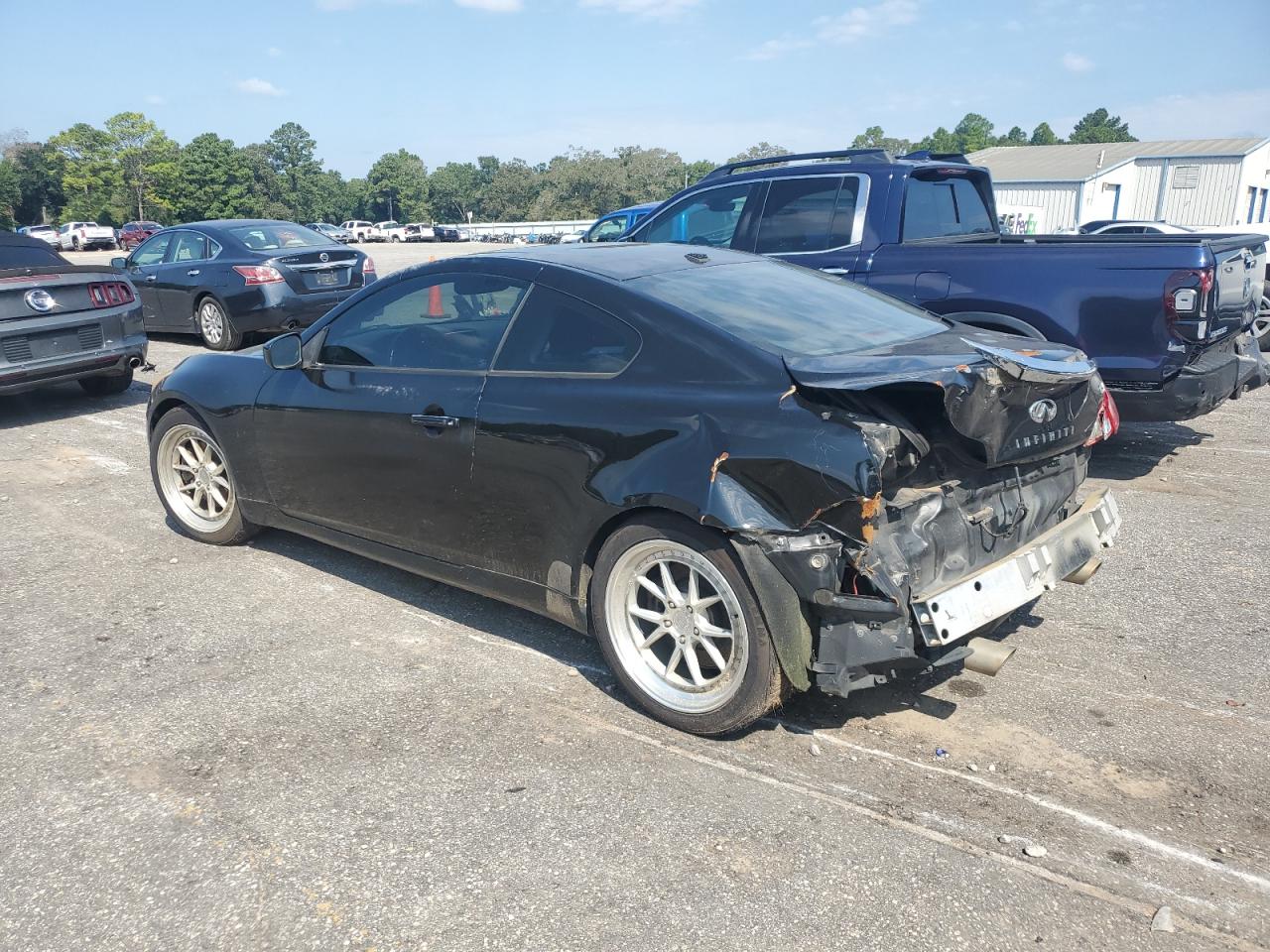 INFINITI G37 Base Image 4