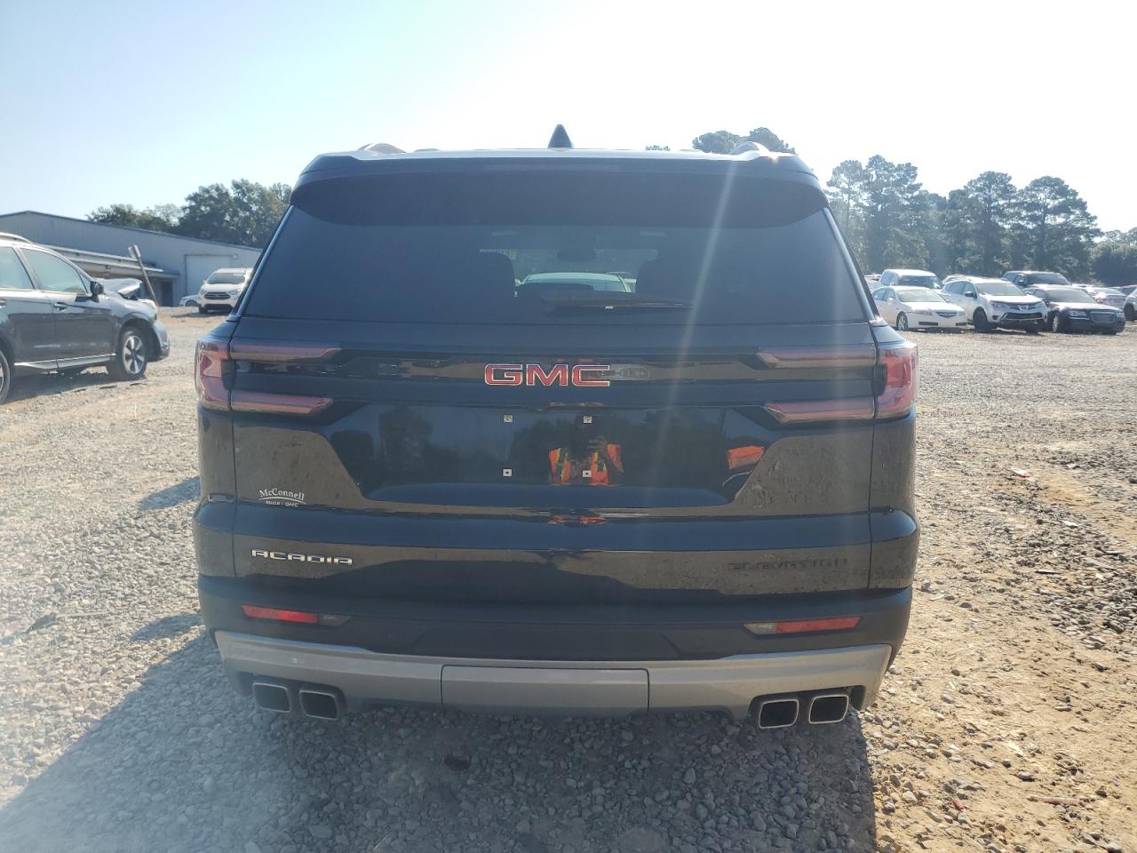 GMC Acadia Uplevel Image 9