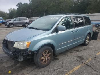  Salvage Chrysler Minivan