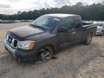  Salvage Nissan Titan