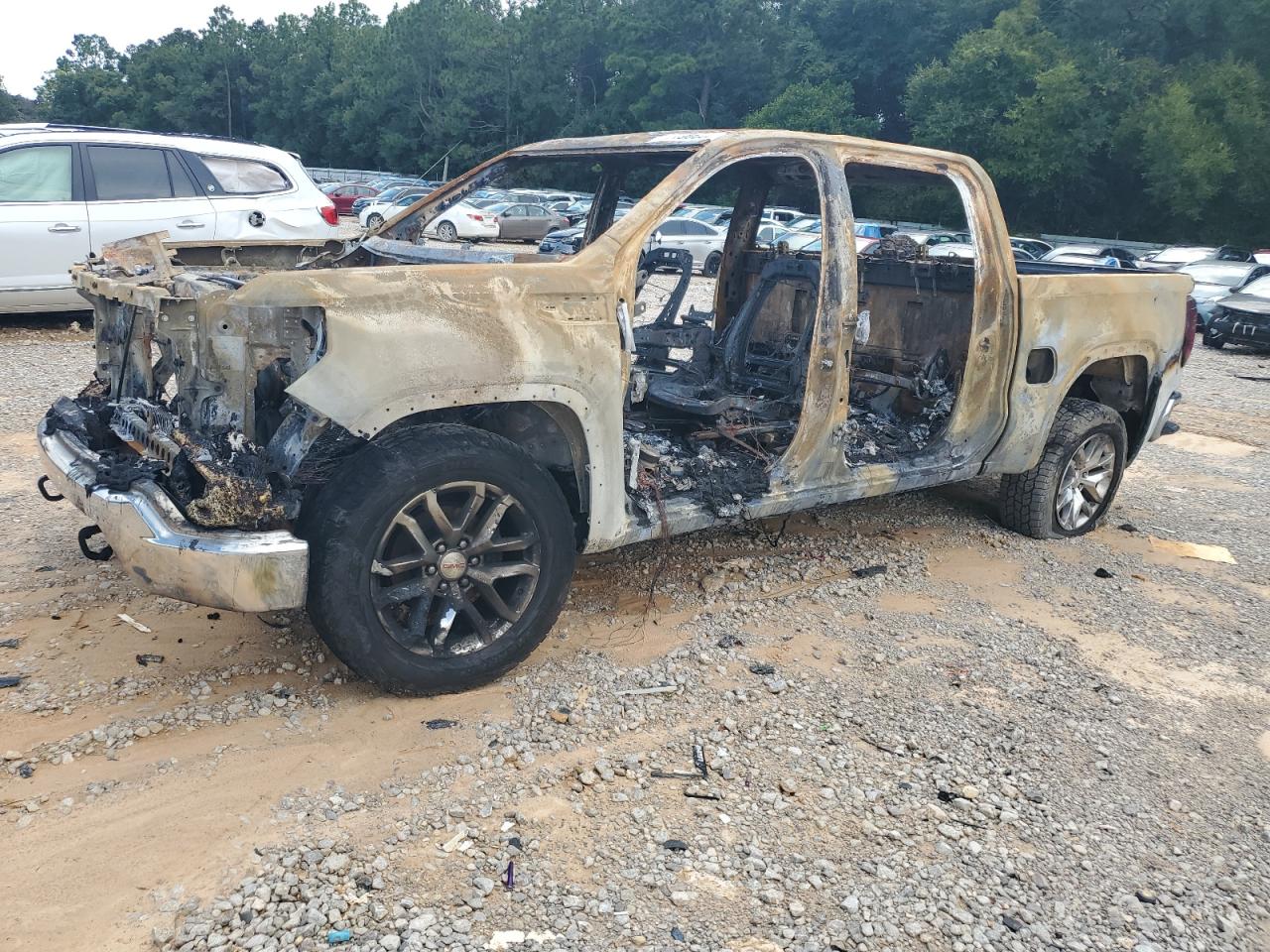 GMC Sierra K1500 Sle Image 1