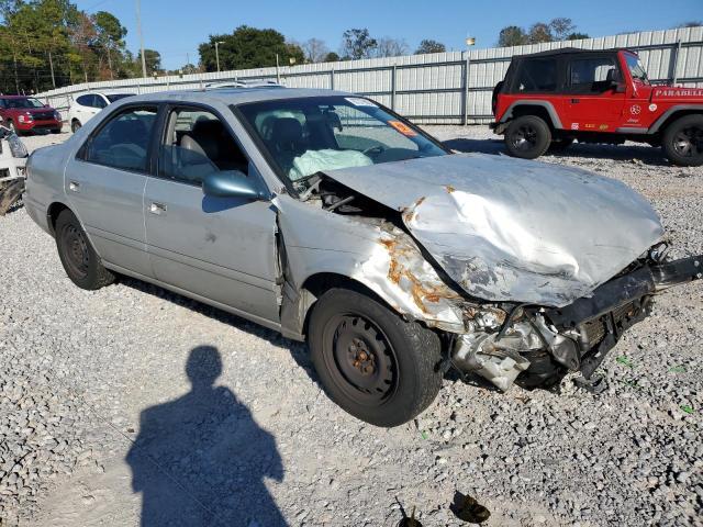 Toyota Camry Ce Image 6