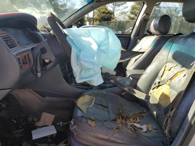 Toyota Camry Ce Image 12