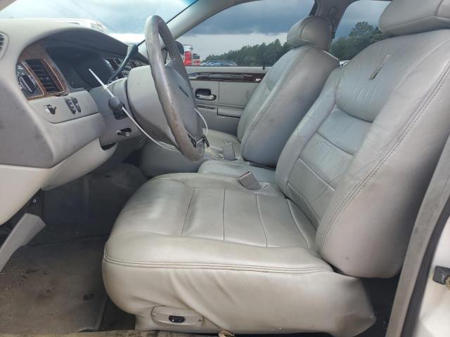 Lincoln Towncar Executive Image 4