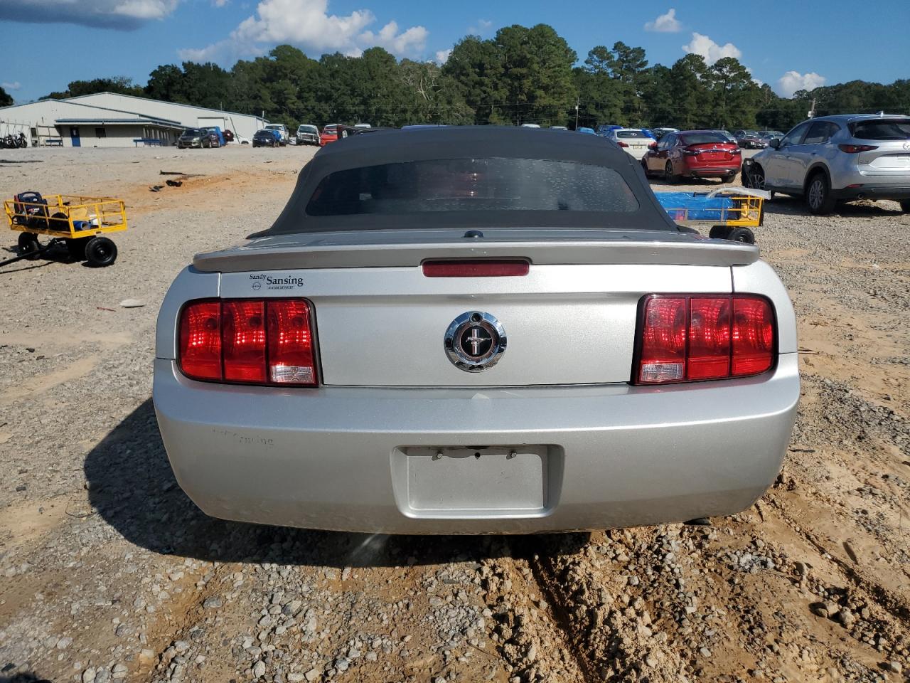 Ford Mustang Image 3