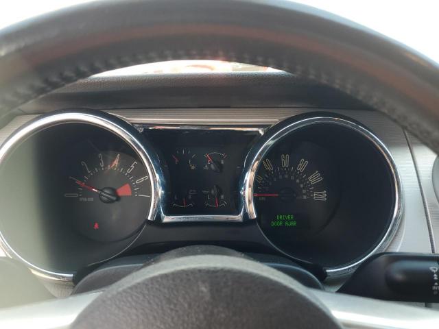 Ford Mustang Image 12