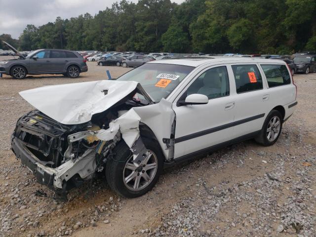  Salvage Volvo V70